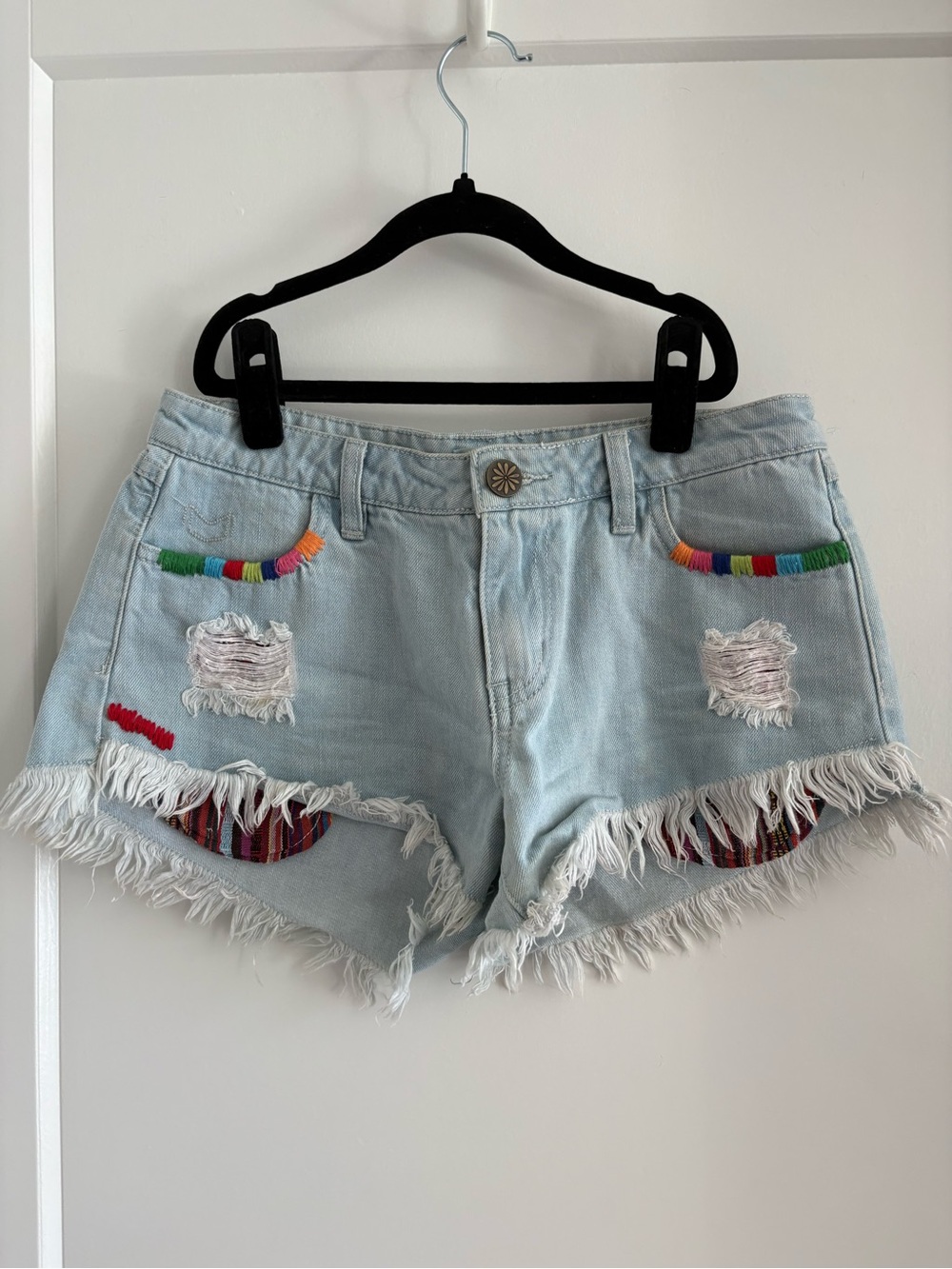 Show Me Your MuMu Light Blue Denim Shorts with Multicolor Embroidery
